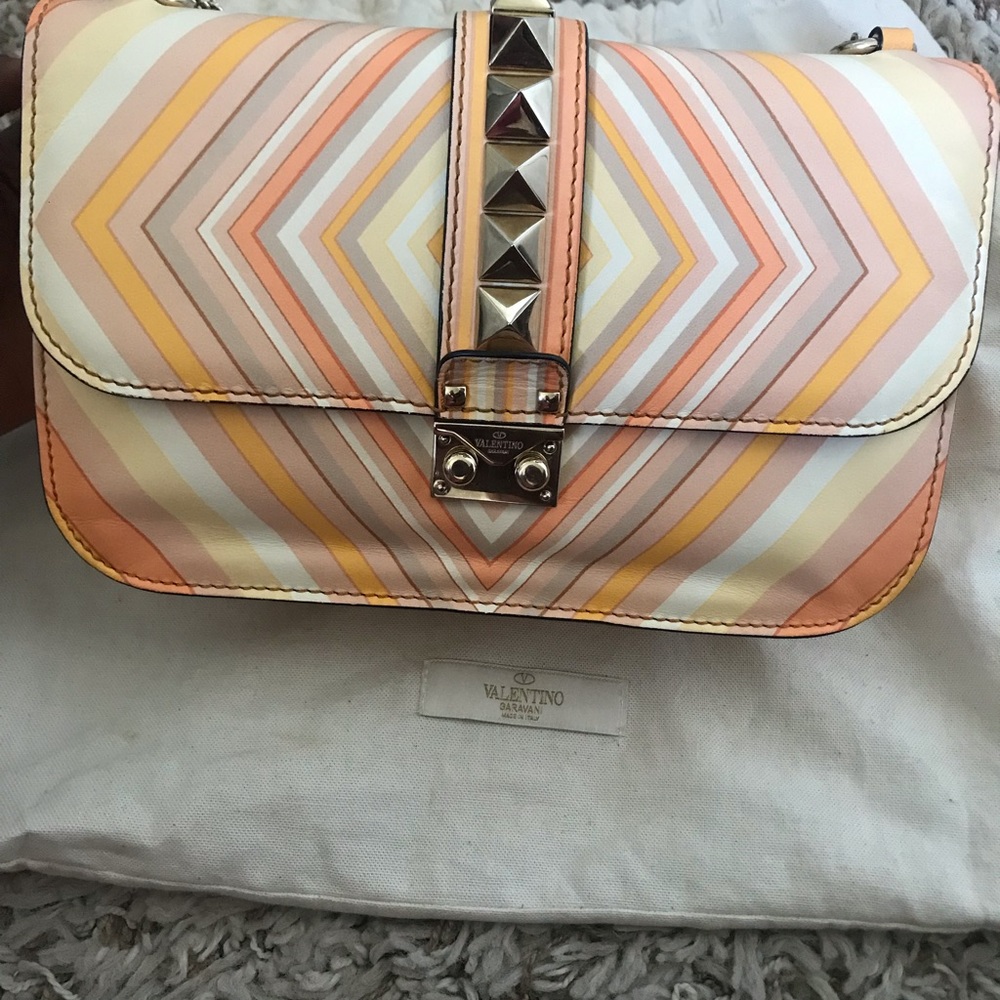 ❌SOLD❌ Valentino Garavani shoulder bag